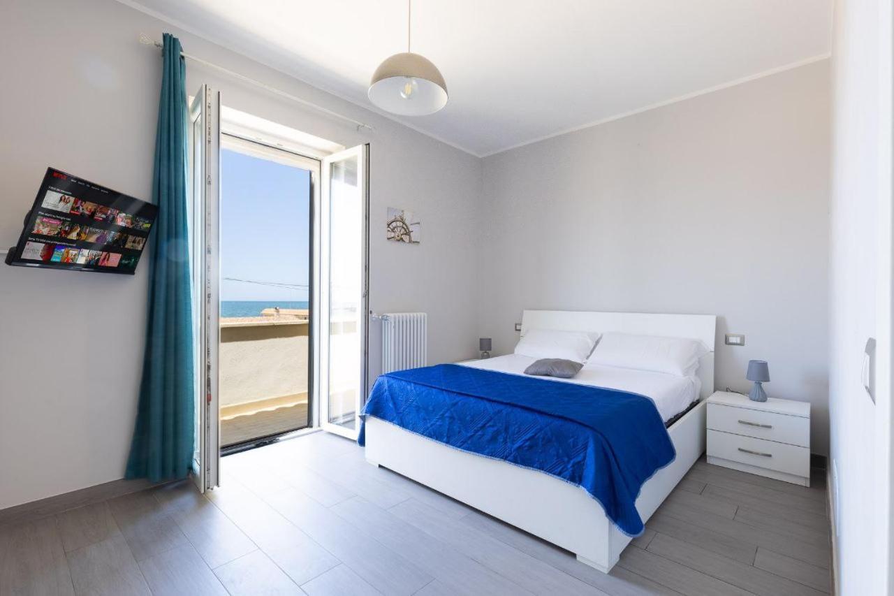 Sunset Beach Fiumicino Dış mekan fotoğraf
